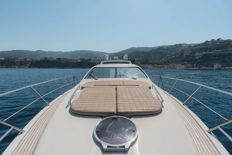 Azimut 62s-20