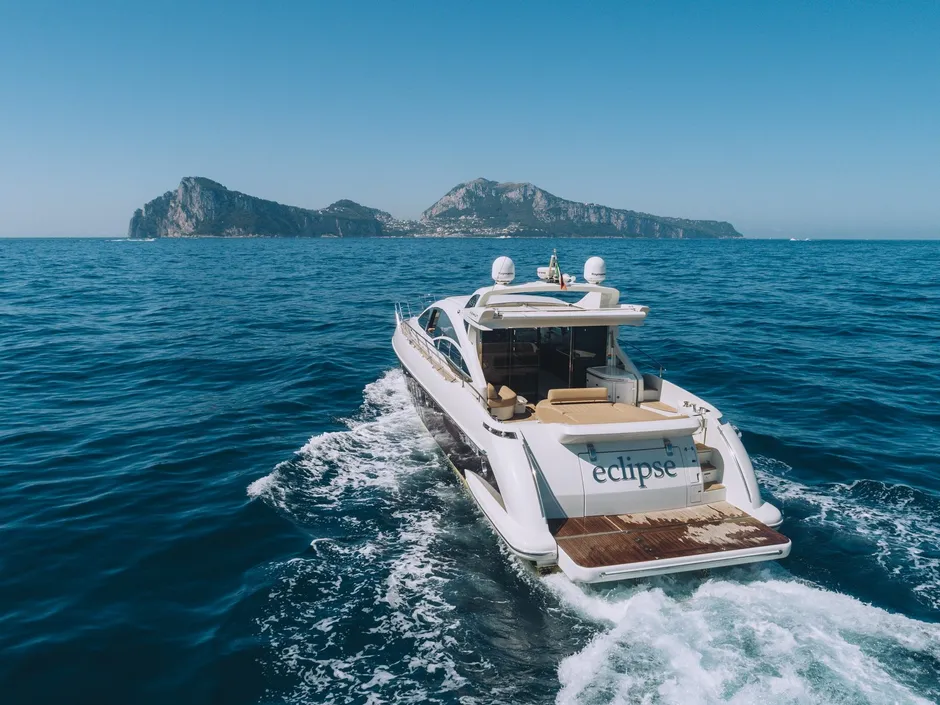 Azimut 62S-6
