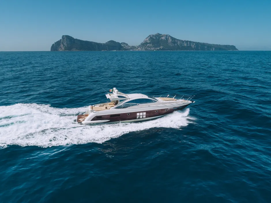 Azimut 62S-8