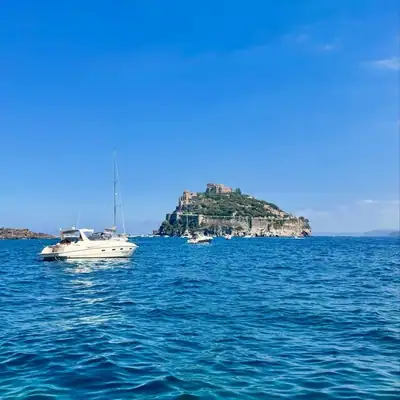 @corallo_charter - Photo: 0