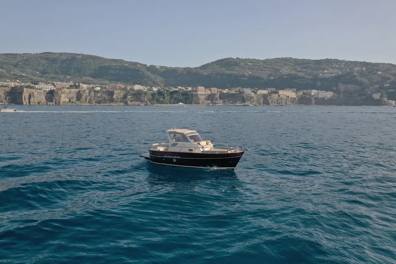 Corallo Charter Sorrento-1