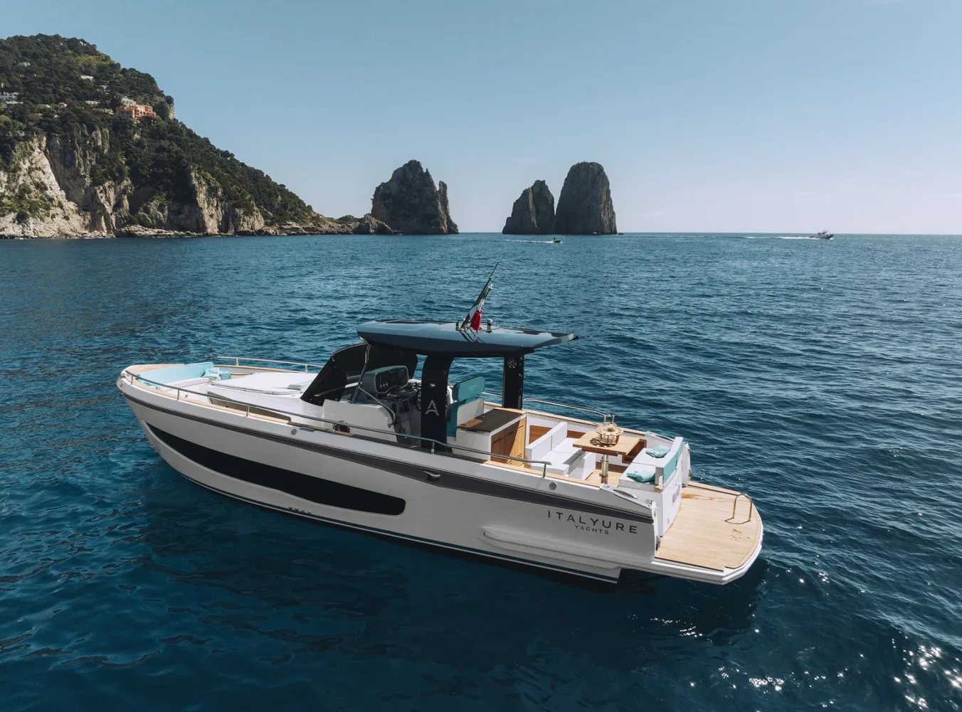 Corallo Charter Sorrento-18