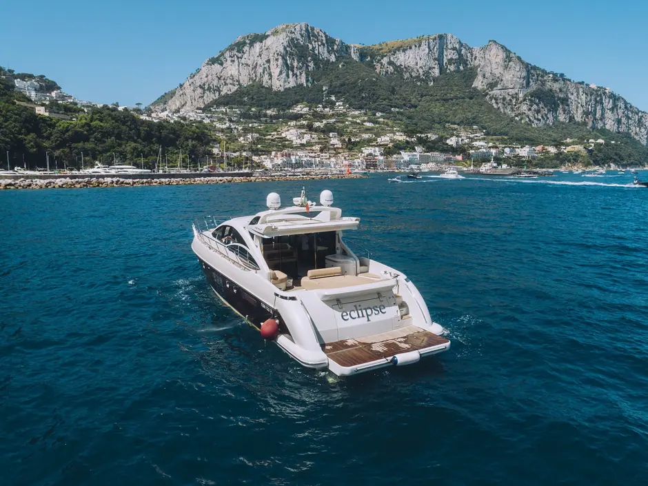 Azimut 62s-13