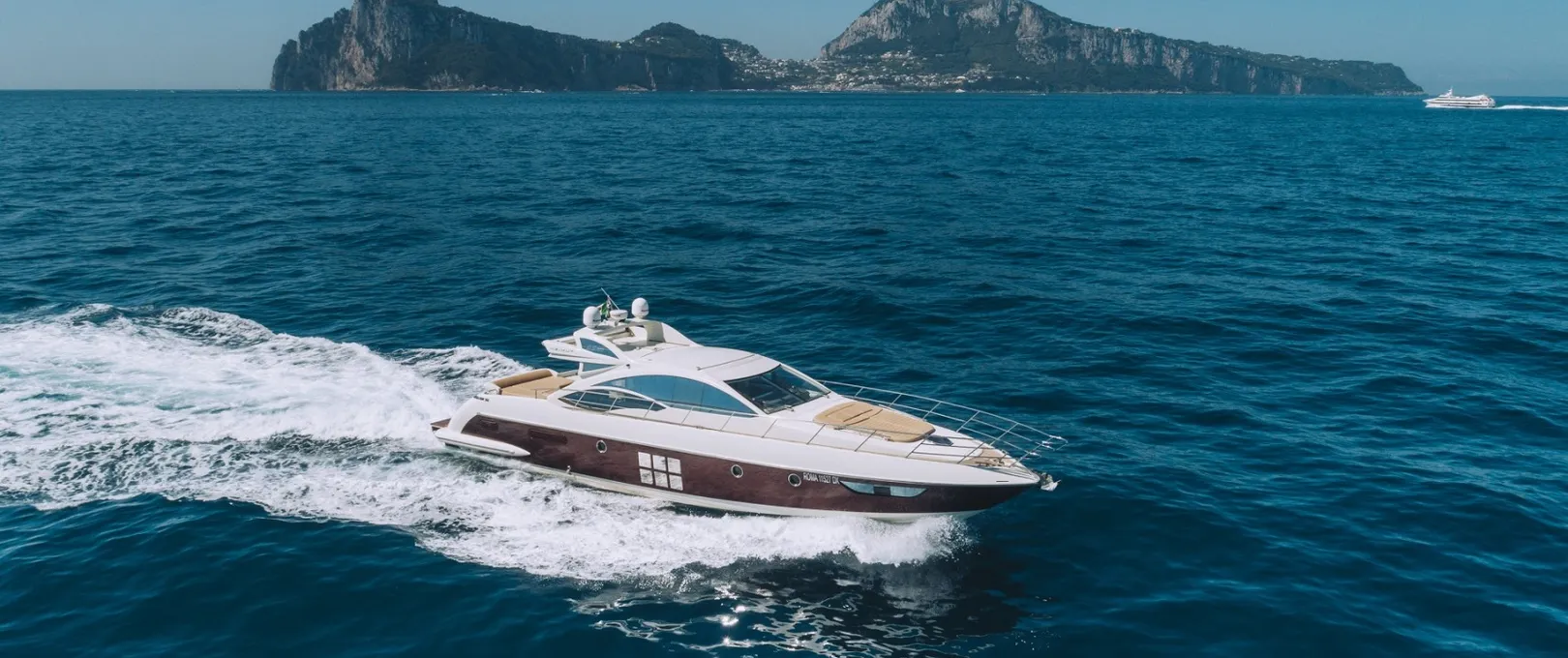 Azimut 62S