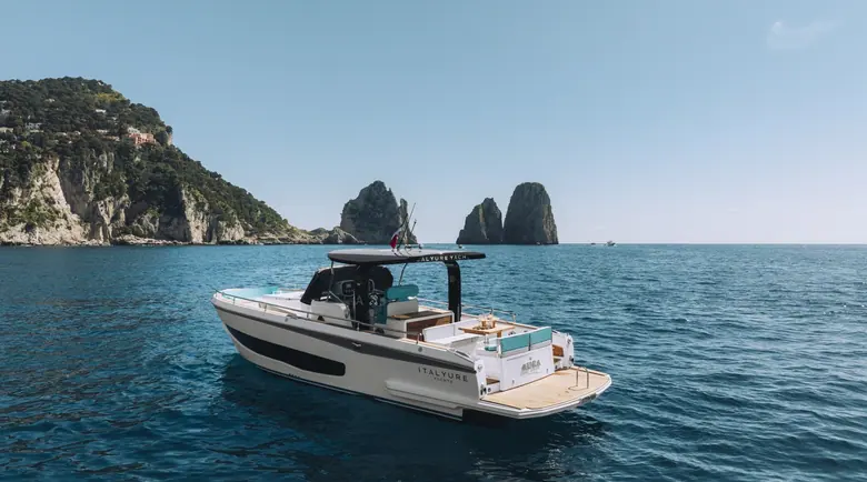 Allure 38